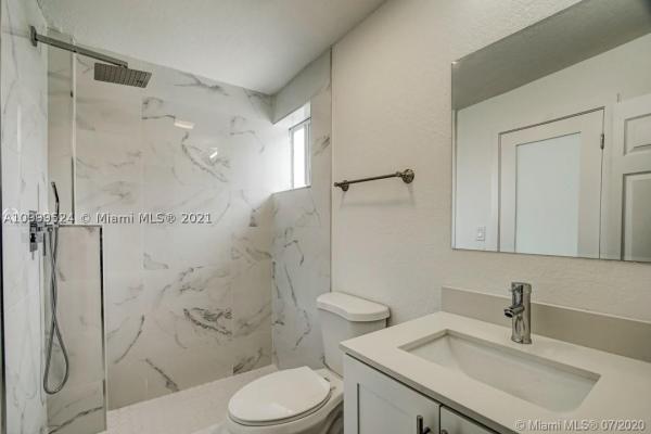 Country Club Estates, 210 Lawn Way, Miami Springs, Florida 33166, image 3