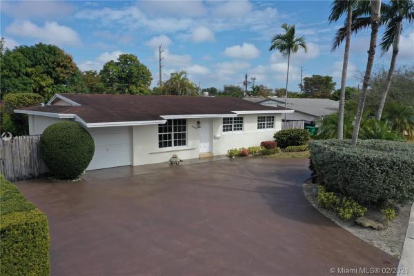 Heftler Homes Sunset Park, 9895 SW 73 St #, Sunset, Florida 33173, image 2