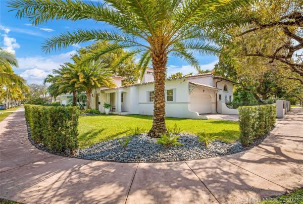 Coral Gables Country Club, 650 Candia Ave, Coral Gables, Florida 33134, image 2