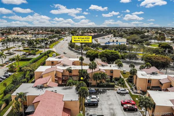 Indian Summer Village, 211 W Park Dr #1-205, Fountainebleau, Florida 33172, image 2