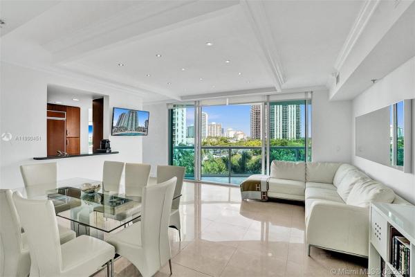 The Parc At Turnberry Isle, 19400 Turnberry Way #431, Aventura, Florida 33180, image 2