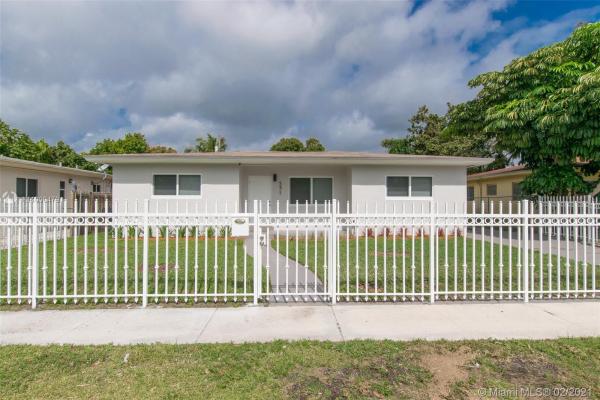 Moorea Heights, 531 NE 173rd St, North Miami Beach, Florida 33162, image 2
