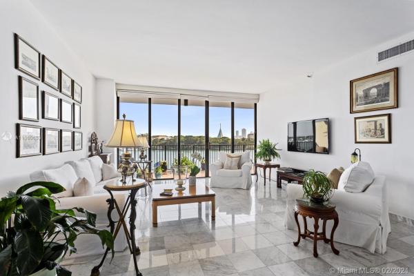 One Thousand Venetian Way, 1000 Venetian Way #401, Miami, Florida 33139, image 1