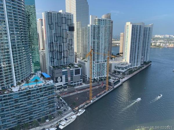 Icon Brickell Tower 3, 485 Brickell Ave #3402, Miami, Florida 33131, image 2