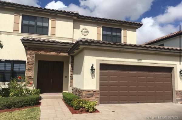 Artesa At Coco Palm Estates, 11761 SW 254th St, Princeton, Florida 33032, image 2