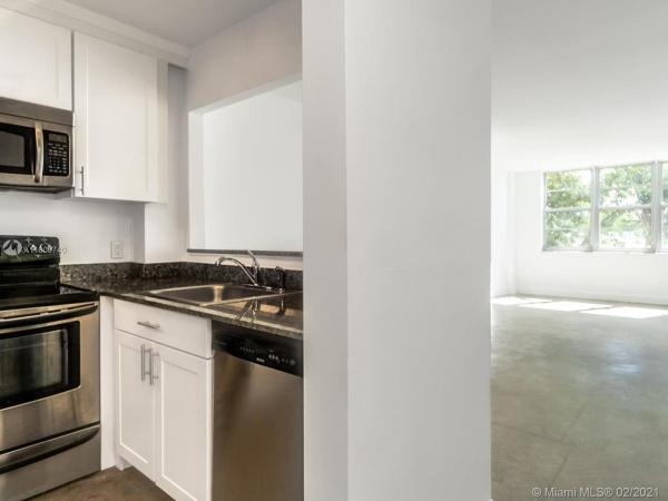 Admiral Towers, 1020 Meridian Ave #303, Miami Beach, Florida 33139, image 2