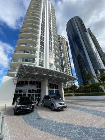 Marenas Resort, 18683 Collins Ave #2106, Sunny Isles Beach, Florida 33160, image 2