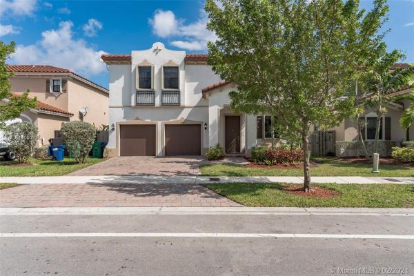 Venetian Parc, 17363 SW 155th Ct, Richmond West, Florida 33187, image 2