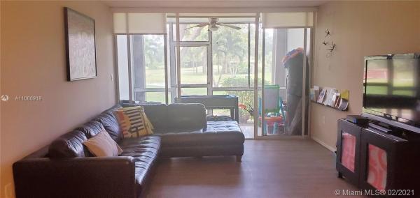 Tangerine Of Pine Island Ridge, 9420 Tangerine Pl #102, Davie, Florida 33324, image 2