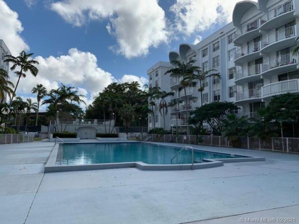 Montecarlo, 484 NW 165th St Rd #A-112, Golden Glades, Florida 33169, image 2