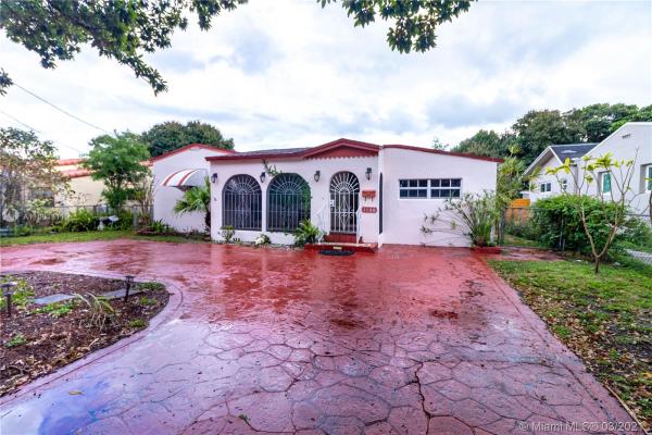 Lin Heights, 1160 NW 58th St, Miami, Florida 33127, image 2