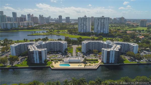 Ensenada, 3475 N Country Club Dr #106, Aventura, Florida 33180, image 2