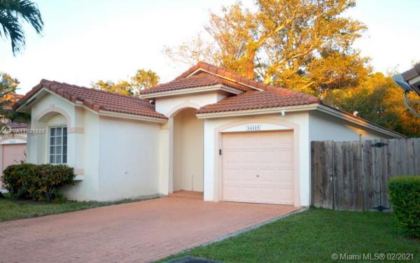 Brighton's Meadow Trace, 14325 SW 150th Ave, Country Walk, Florida 33196, image 2