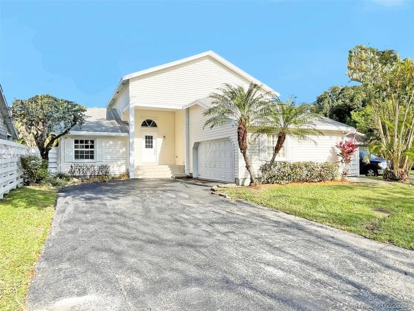 Rooster's Ridge, 14605 SW 142nd Ct, Country Walk, Florida 33186, image 2