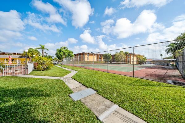 Sunset Palms East, 9429 SW 76th St #W25, Sunset, Florida 33173, image 2