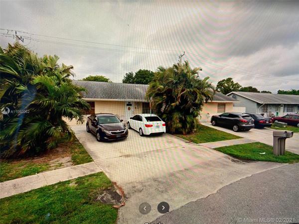 Villas Of Palm Beach, 4940 Pimlico Ct, West Palm Beach, Florida 33415, image 2