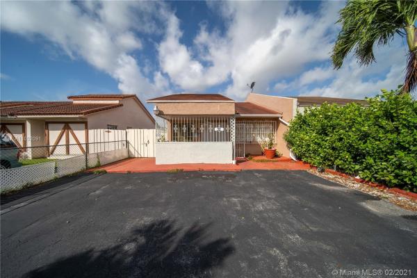 Casa Grande, 32 SW 97th Pl #a, Fountainebleau, Florida 33174, image 2