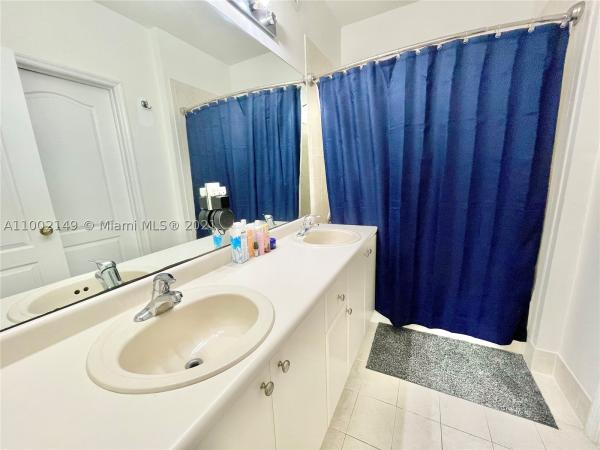 14963 SW 9th Ln, Unincorporated Dade County, Florida 33194, image 3