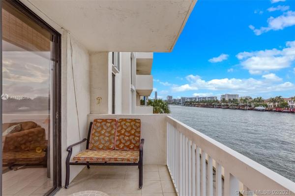 Allington Towers North, 1500 S Ocean Dr #B2, Hollywood, Florida 33019, image 2