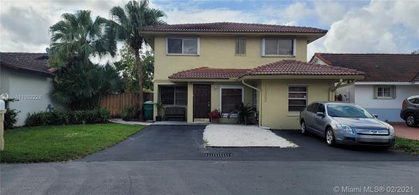 Sunset Mansions, 11360 SW 74th St, Kendall, Florida 33173, image 2