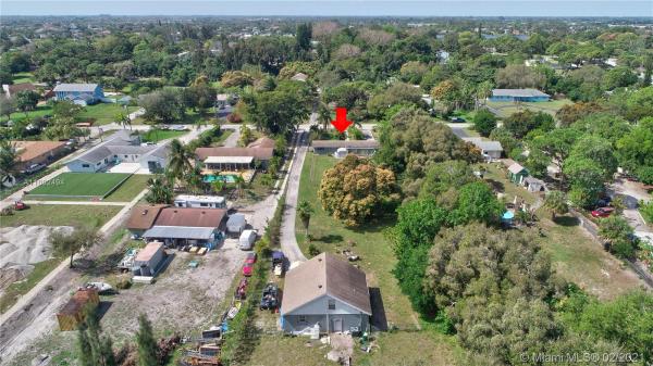 Lake Worth No HOA, 6620 Hillside Ln, Lake Worth, Florida 33462, image 2