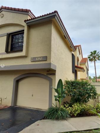 Mariner Village Garden, 3525 Magellan Cir #622, Aventura, Florida 33180, image 2
