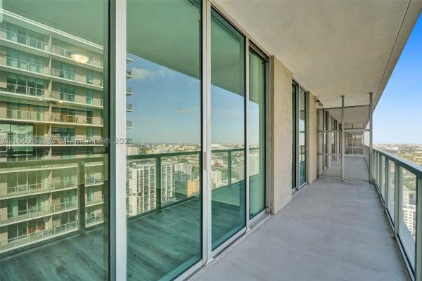 Axis On Brickell South, 79 SW 12th St #3608-S, Miami, Florida 33130, image 2