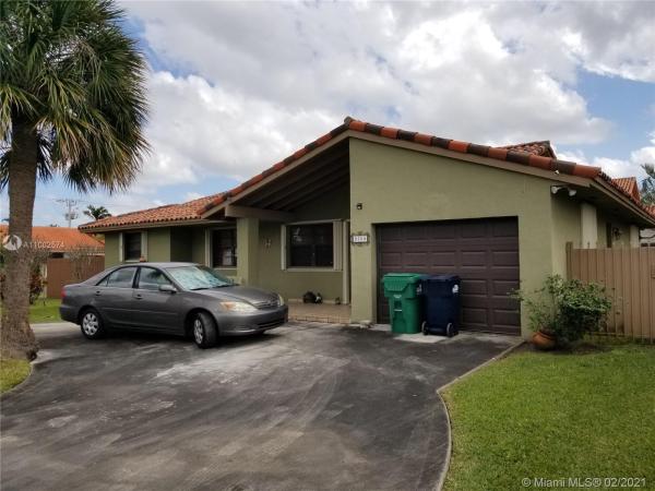 West Gardens, 9700 SW 5th St, Fountainebleau, Florida 33174, image 2