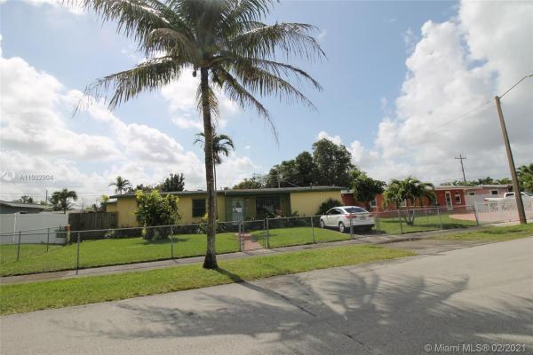 Westwood Lake, 11498 SW 57th St, Sunset, Florida 33173, image 2