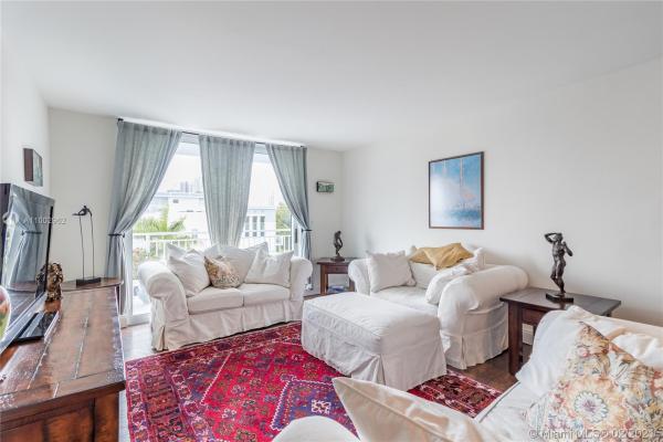 The Park Gardens, 1045 10th St #503, Miami Beach, Florida 33139, image 2