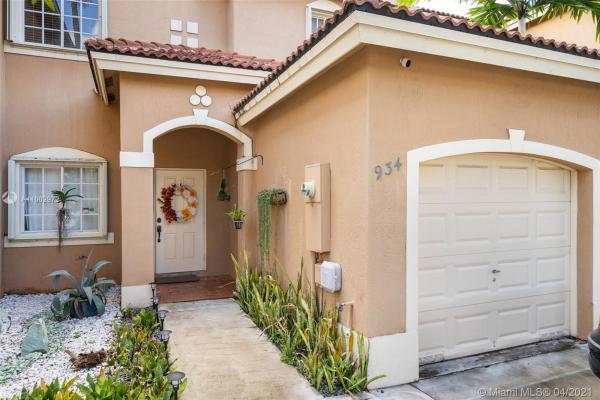 Emerald Lakes, 934 SW 147th Ct #934, Leisure City, Florida 33194, image 2