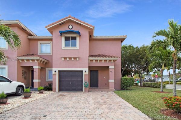 4436 SW 163rd Psge, Unincorporated Dade County, Florida 33185, image 2
