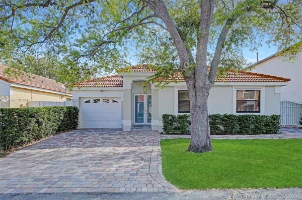 Marbella Park, 19715 NW 83 Pl #, Hialeah, Florida 33015, image 2