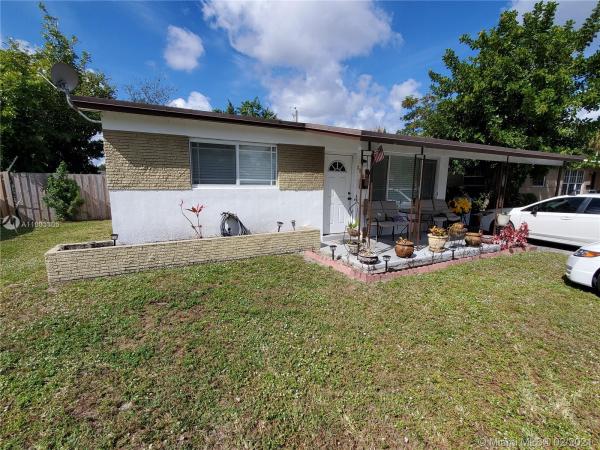 2340 Jamaica Dr, Miramar, Florida 33023, image 2
