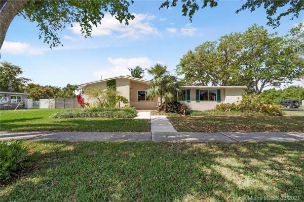 Kendall Estates, Kendall, Florida 33176, image 2