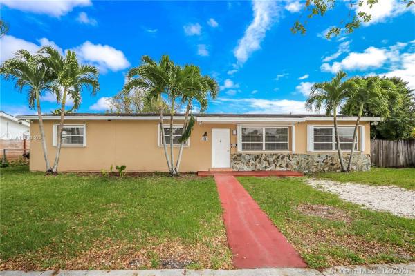Lake Park, 4615 SW 82nd Pl, Olympia Heights, Florida 33155, image 2
