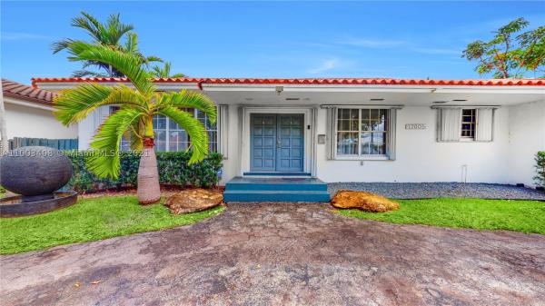 Keystone Island, 12805 Hickory Rd, North Miami, Florida 33181, image 3