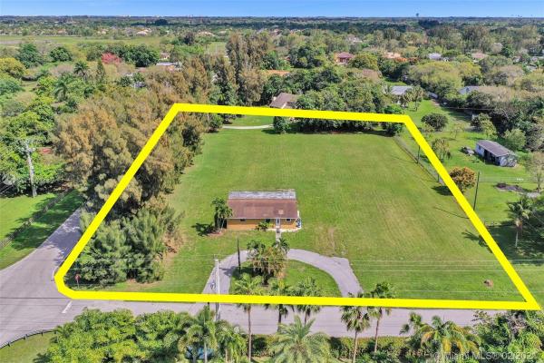 Paradise Farms, 2600 SW 139th Ave, Davie, Florida 33330, image 2