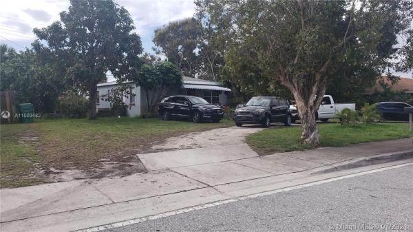 Acrehome Park, 1373 W 35th St, Riviera Beach, Florida 33404, image 2