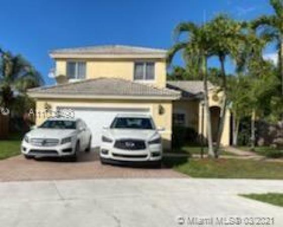 Lago Mar South, 15723 SW 82nd St, Kendall, Florida 33193, image 2