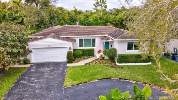 Gordon Shores, 1239 NE 100th St, Miami Shores, Florida 33138, image 2