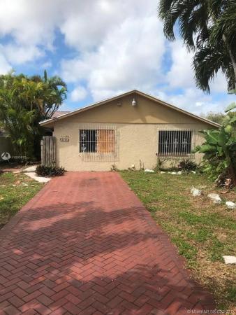 Los Paseos, 3450 SW 112th Pl, University Park, Florida 33165, image 2