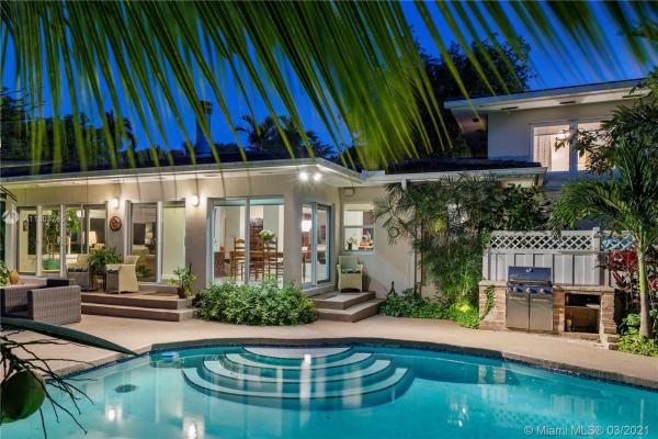 Earleton Shores, 1201 NE 97th St, Miami Shores, Florida 33138, image 2