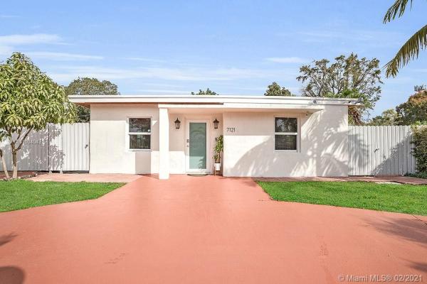 Sunset Heights, 7121 SW 14th St, Coral Terrace, Florida 33144, image 2