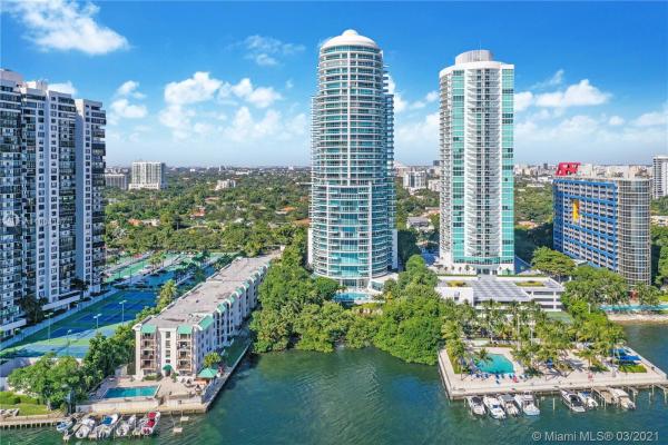 Bristol Tower, 2127 Brickell Ave #702, Miami, Florida 33129, image 2