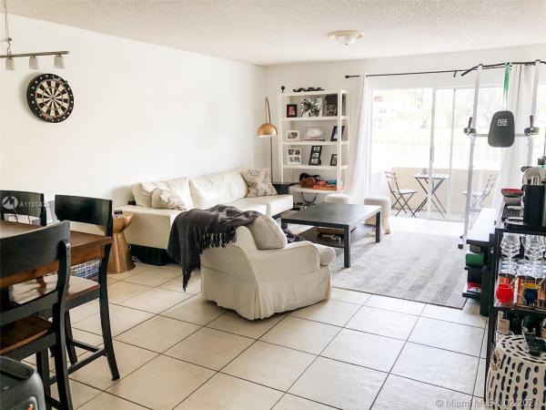 Kings Creek South, 7725 SW 86th St #A1-120, Kendall, Florida 33143, image 2