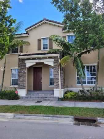 Kendall Commons Townhomes, 9411 SW 172nd Ave, The Hammocks, Florida 33196, image 2