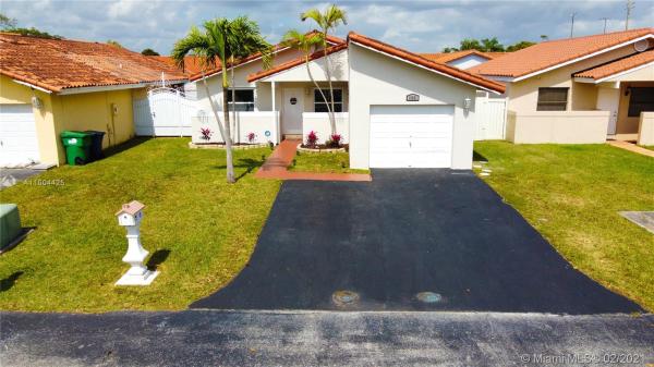 Brandonwoods, 10831 SW 159th Ter, Palmetto Estates, Florida 33157, image 2