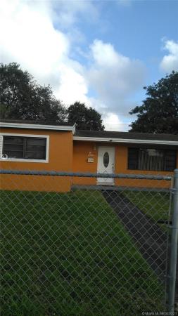 Norwood, 790 NW 184th Dr, Miami Gardens, Florida 33169, image 2