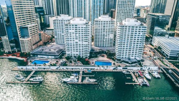 The Four Ambassadors, Miami, Florida 33131, image 2
